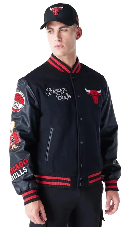 New Era NBA Chicago Bulls Patch Varsity Jacket « Black «