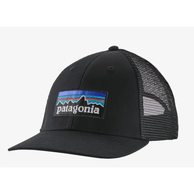 Premium Casquette Patagonia P-6 LOGO LOPRO TRUCKER HAT Black
