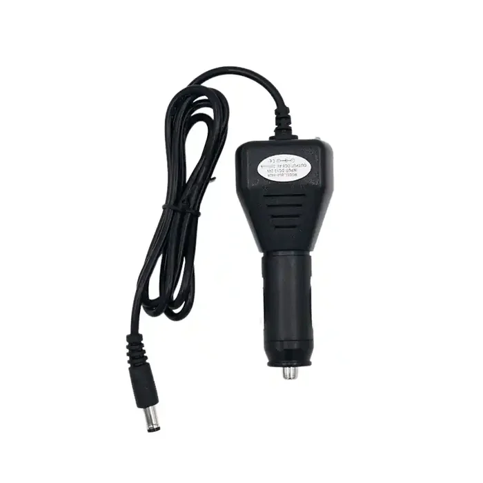 Remise Chargeur voiture 12 Volt (o) version basic et plongée Scurion