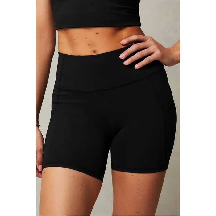 Short femme Fabletics Oasis [Taille 2XS]
