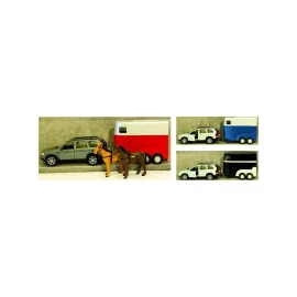 Todoterreno Volvo con van y caballos